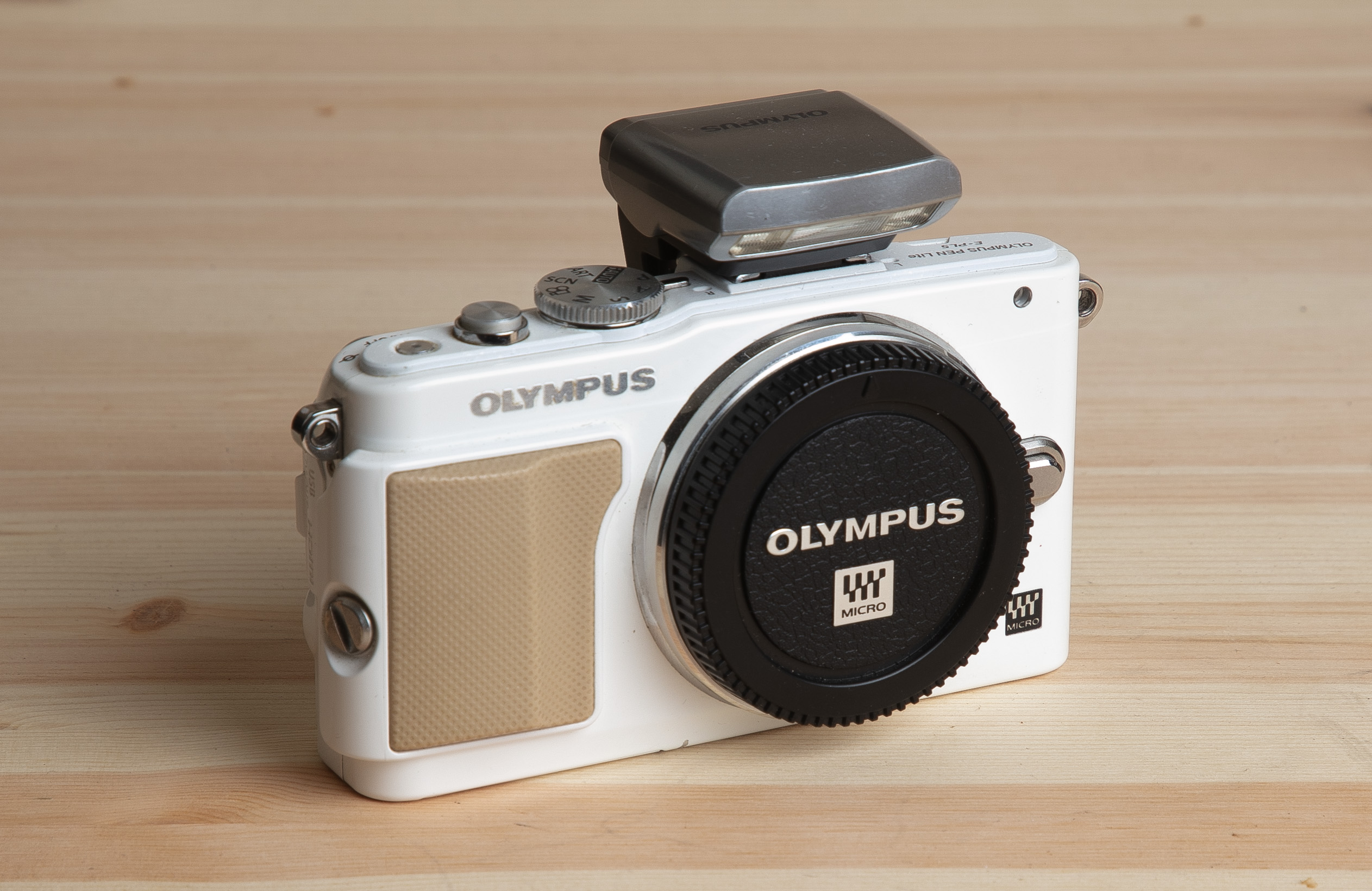 OLYMPUS PEN LITE E-PL5