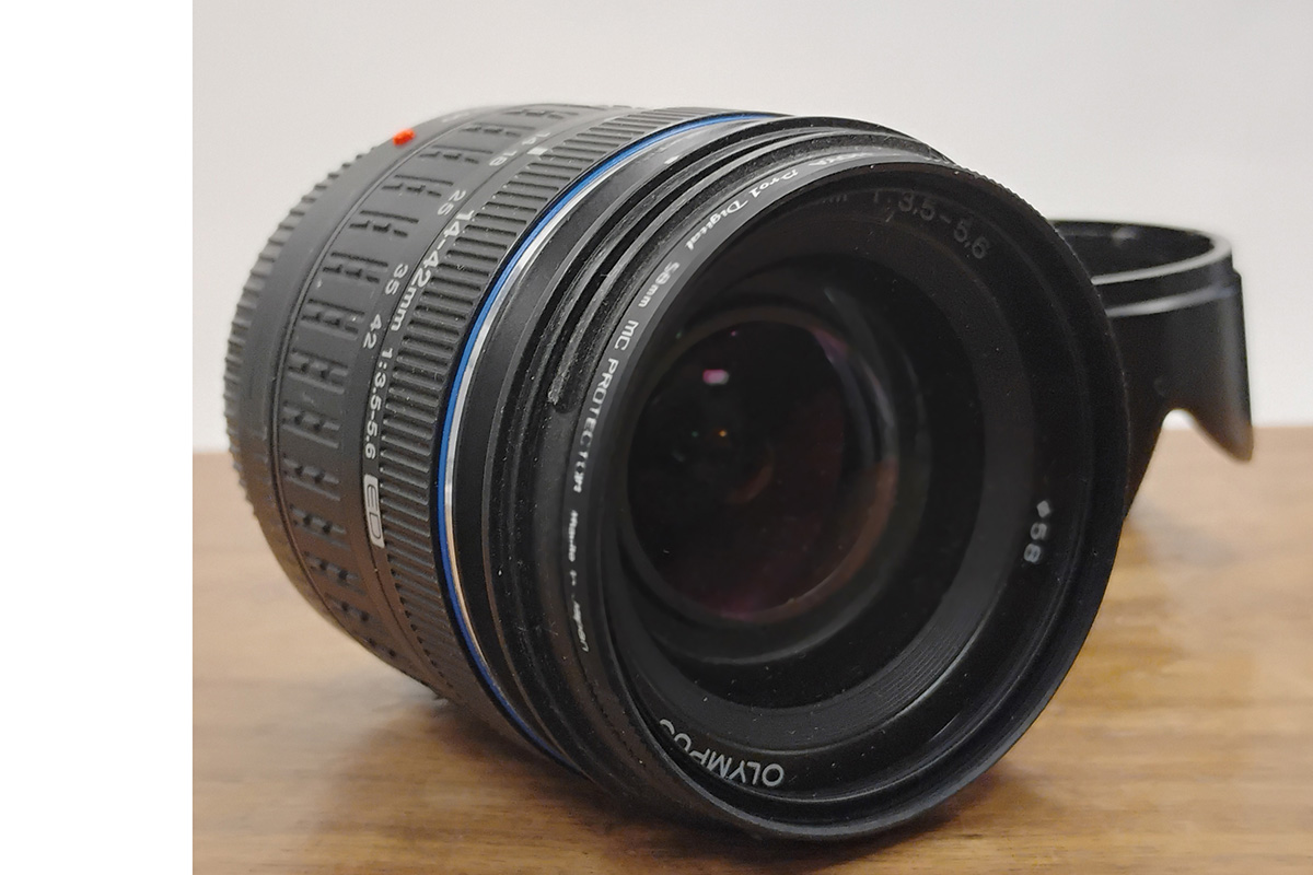 OLYMPUS 14-42/3,5-5,6  2