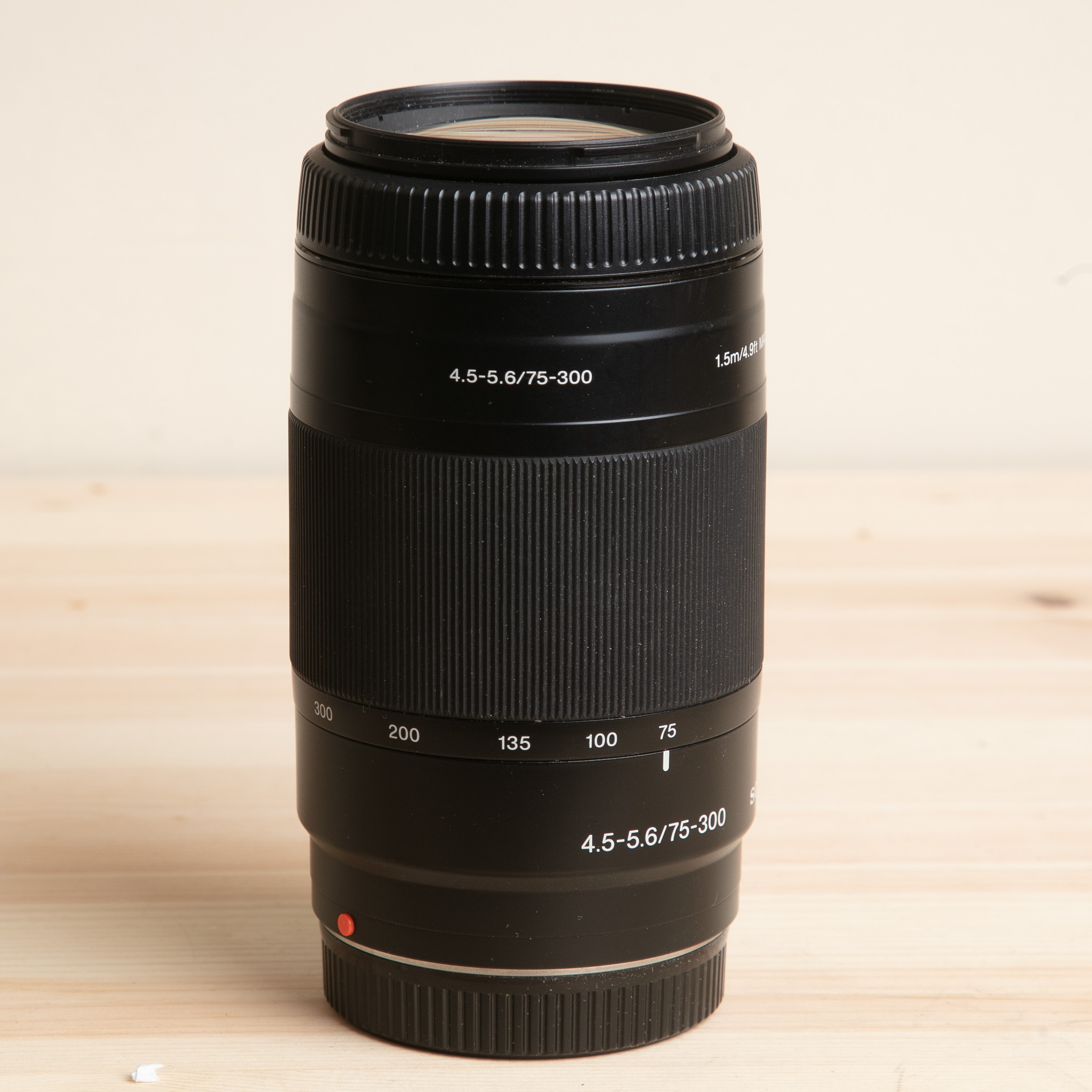 SONY 75-300/3,5-5,6