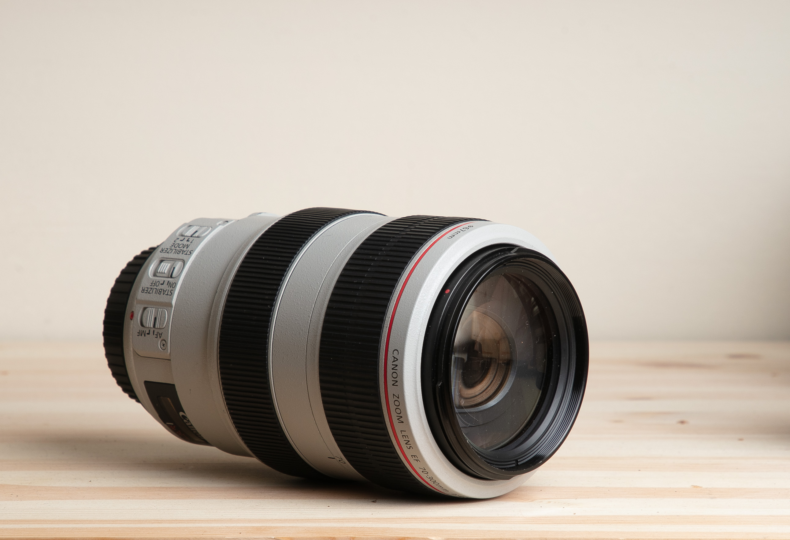 CANON  70-300/4,0-5,6  L IS USM 2