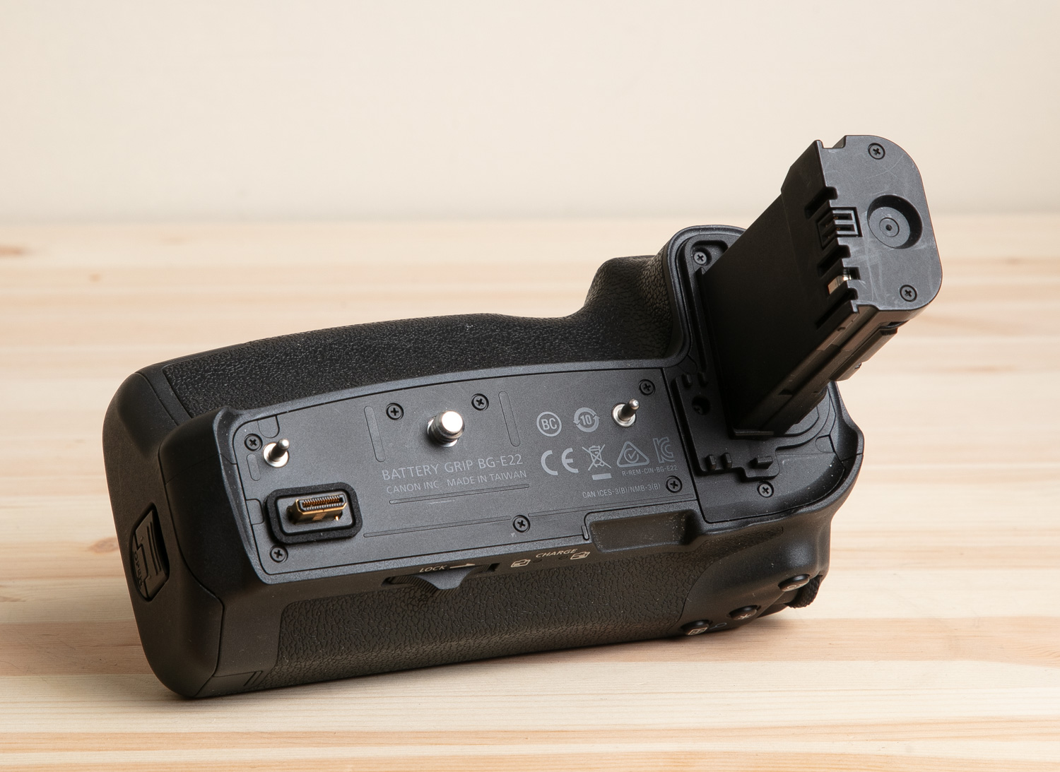 CANON BATTERYGRIP BG-E22 3