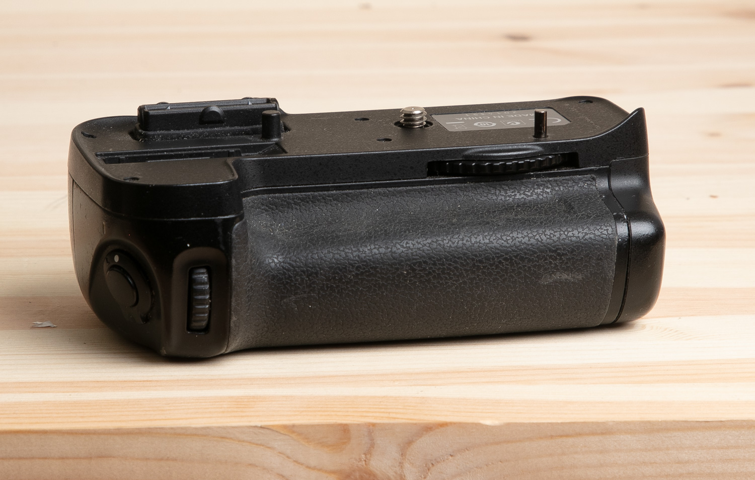 NIKON MB-D11 BATTERYGRIP