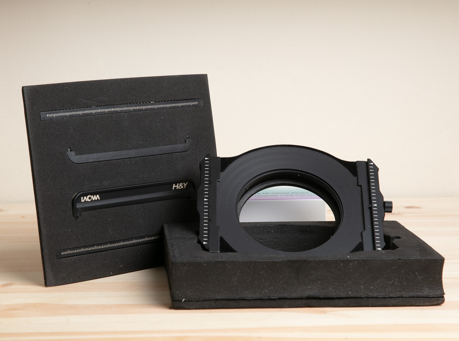 MAGNETIC  FILTER HOLDER SYSTEM  FOR LAOWA 10-18MM ZOOM 2