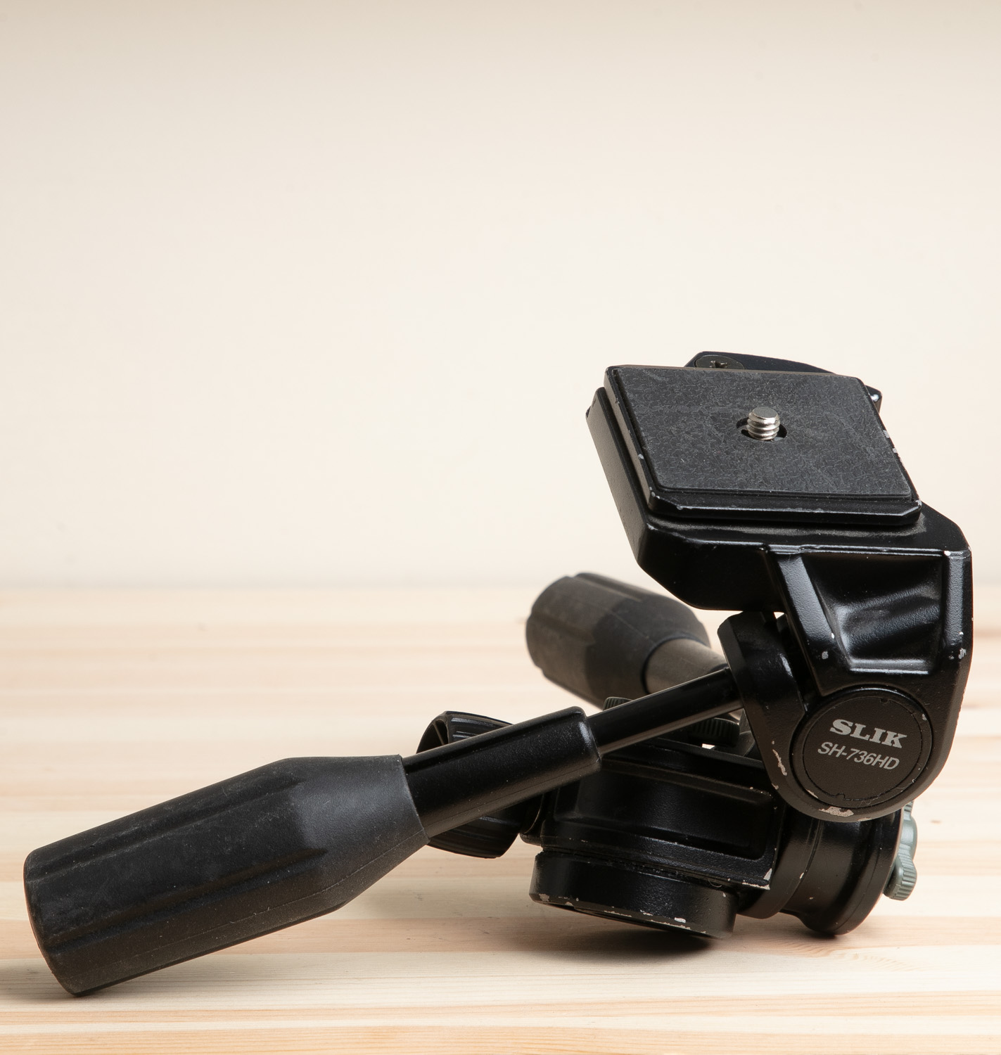 SLIK SH-736HD KINOPÄÄ 2