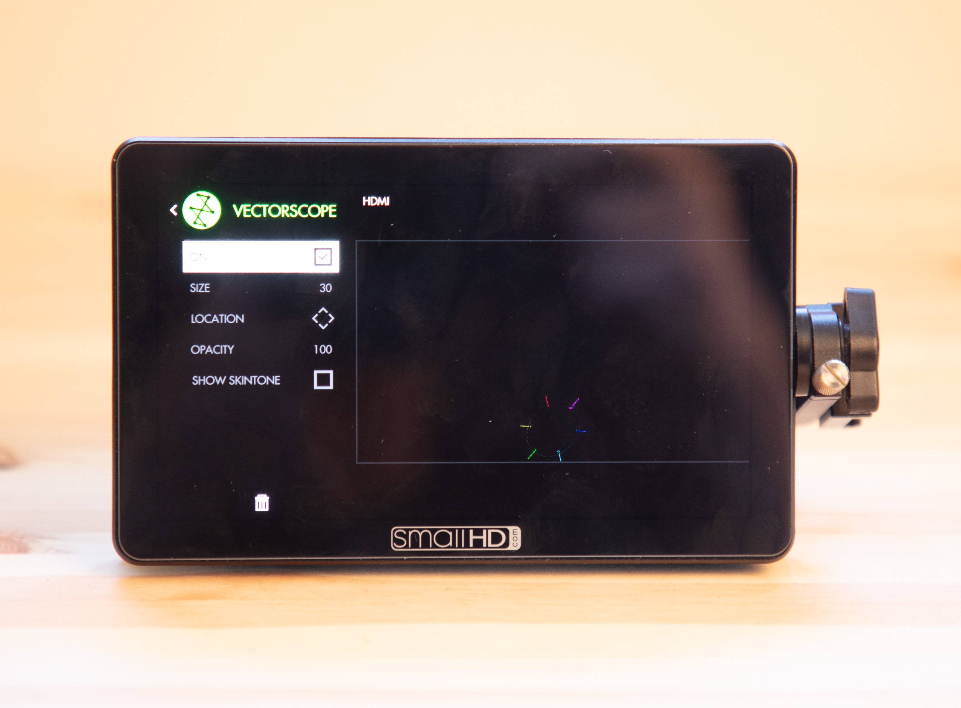 SMALL HD FOCUS 5 OLED 4